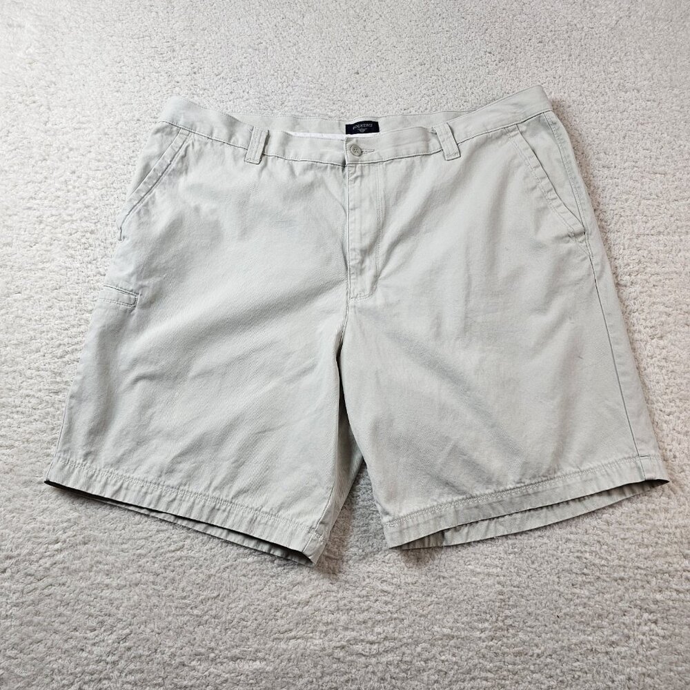 Dockers Shorts Mens‎ 42 Light Khaki Relaxed Fit Flat Front Chino 9" Inseam
